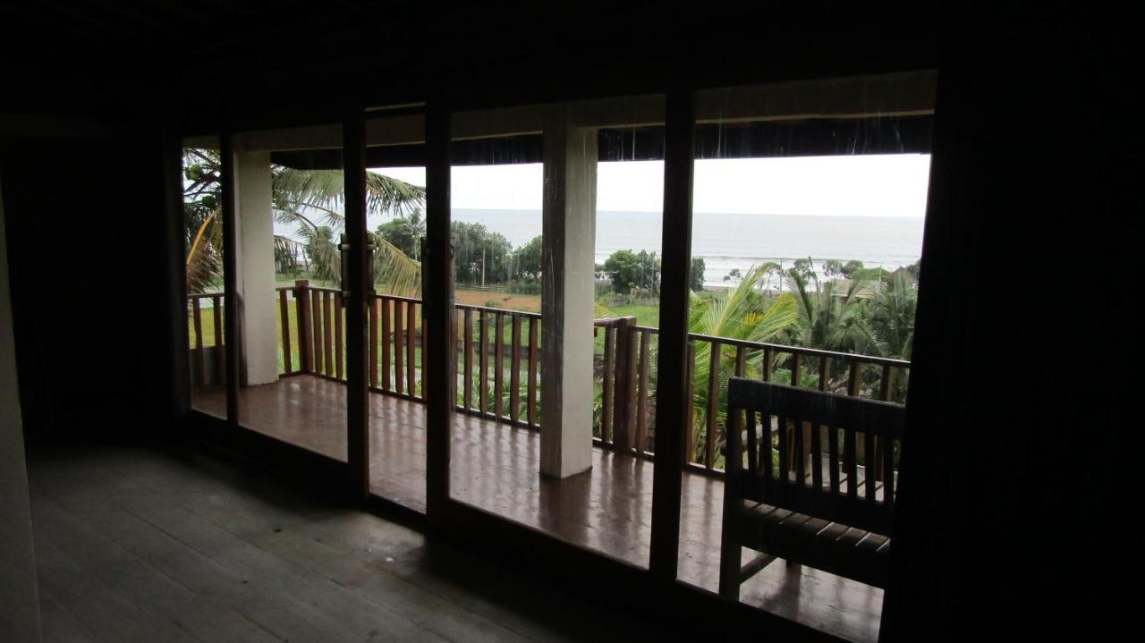 Dikaloha Surfschool And Stay Airsatang Exterior foto