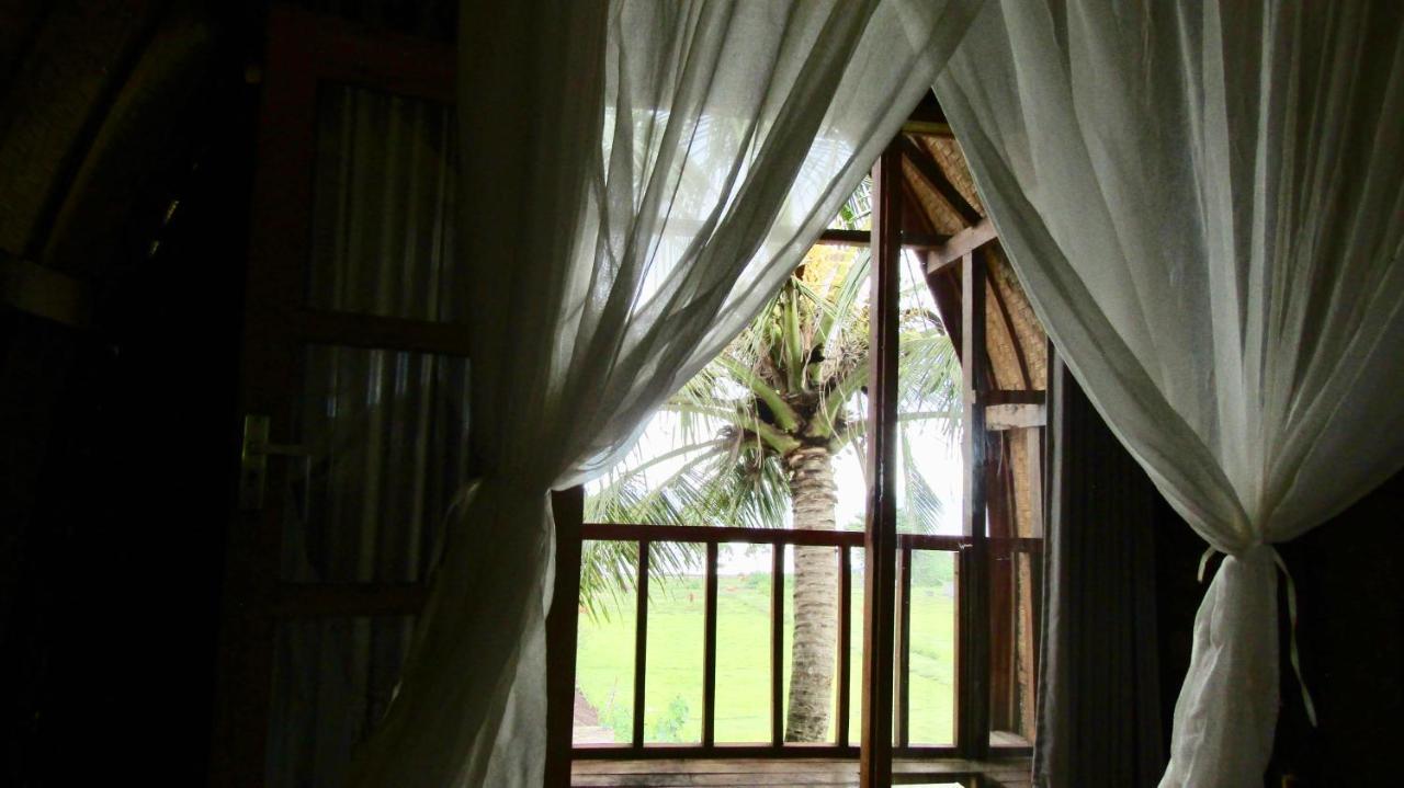 Dikaloha Surfschool And Stay Airsatang Exterior foto