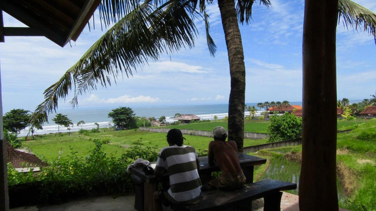 Dikaloha Surfschool And Stay Airsatang Exterior foto